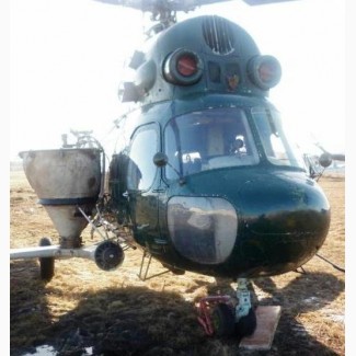 Вертоліт для розкидання селітри